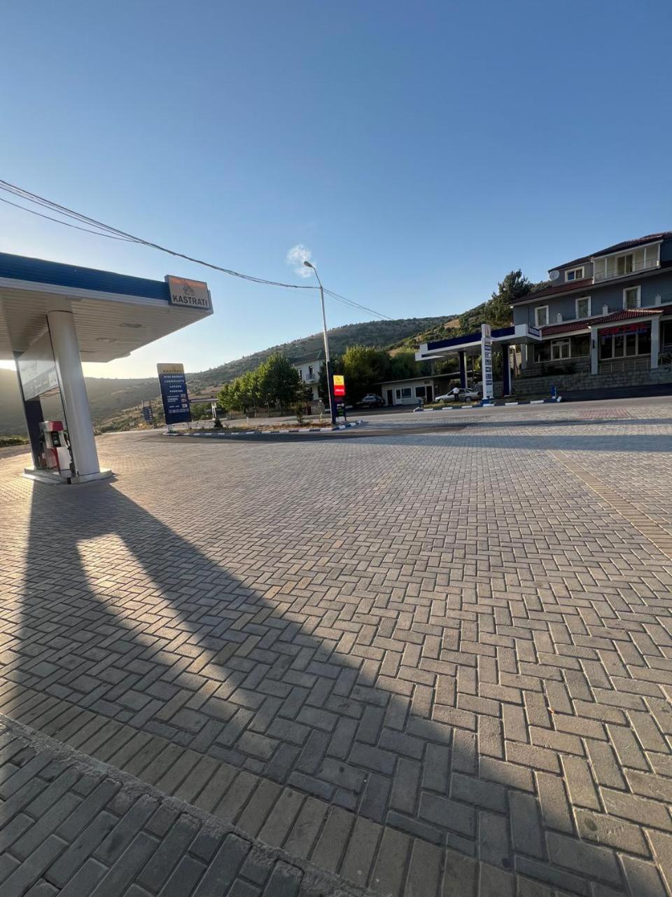 Hotel Egnatia Bilisht Dış mekan fotoğraf